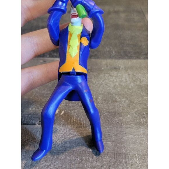 DC Comics McDonalds 2015 Joker toy figure - Picture 2 of 5